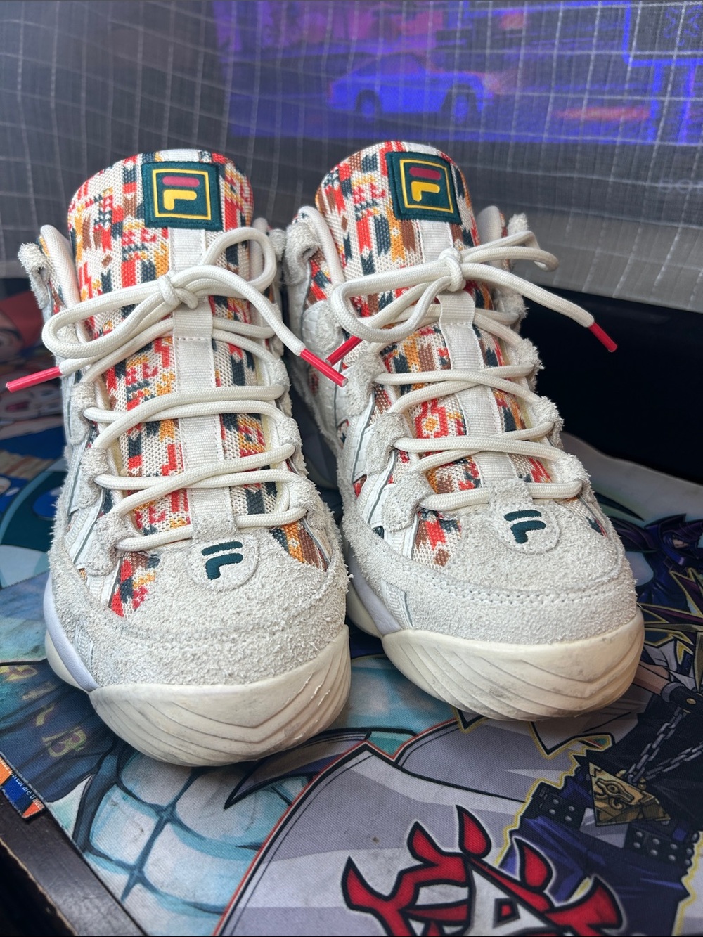 Fila White Low-Top Athletic Sneakers with Multicolor Pattern Stakehouse